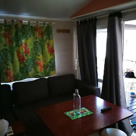Mobile Homes Plage * イエール